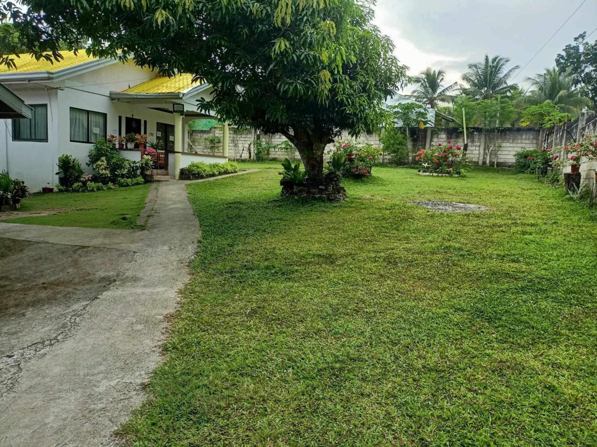 Balai Mariacaria Pension House Guindulman Exterior photo